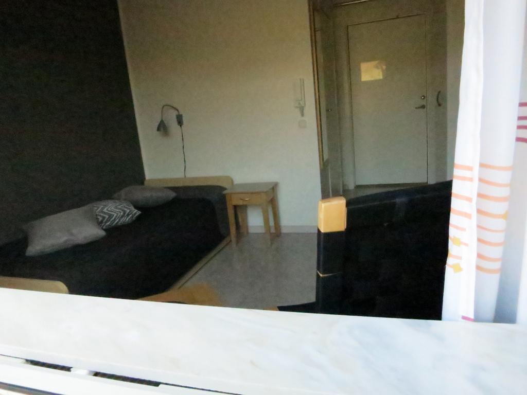 Vaernamo Folkhoegskolas Vandrarhem Camera foto